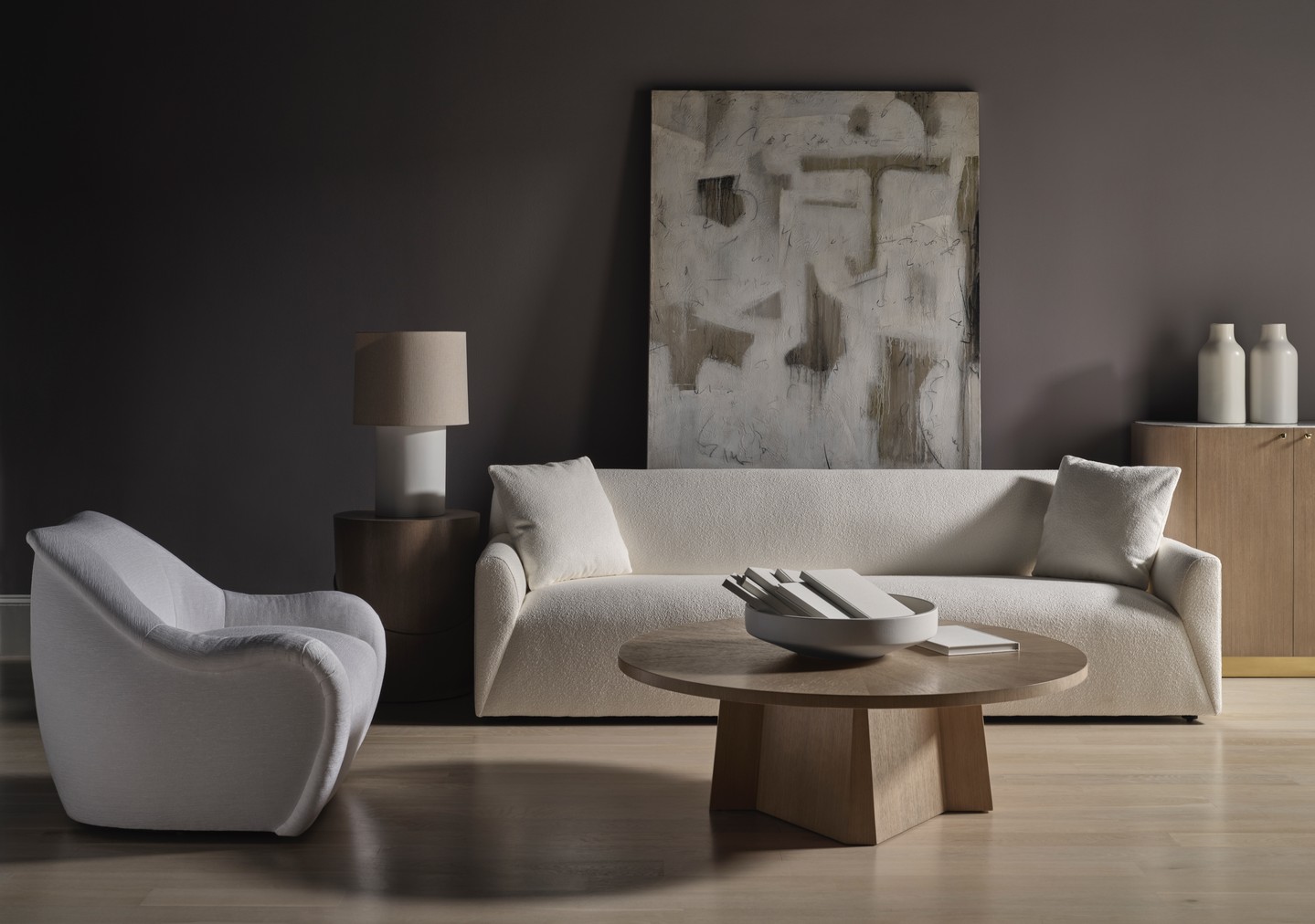 Inspired by the timeless allure of Hollywood, The Baker Luxe Collection celebrates the style, glamour and sophistication of Southern California during the golden age of cinema. Visit the link in our bio for more information. #ThingsChosenWell #BakerLuxe